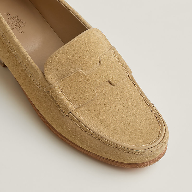 モカシン 《ケネディ》 - ベージュ | Hermès - エルメス-公式サイト